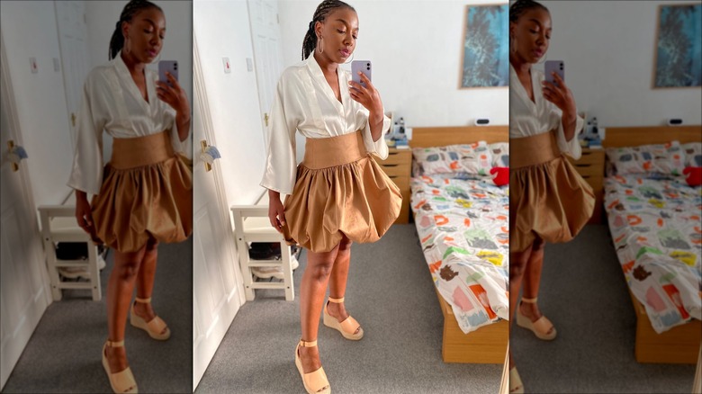 Woman in a balloon skirt