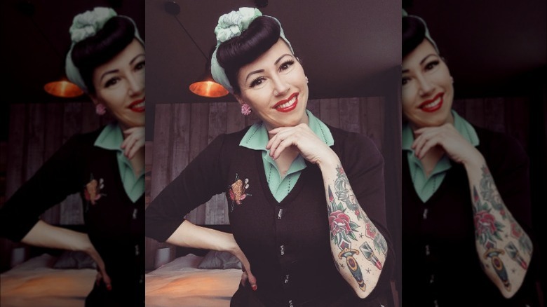 Woman wearing bumper bangs