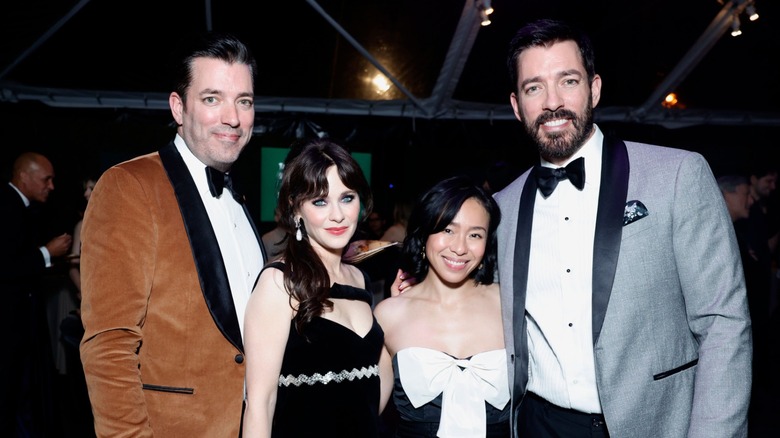 Jonathan Scott, Zooey Deschanel, Lisa Phan, and Drew Scott