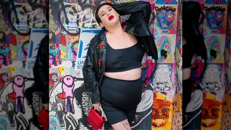 Person wearing Yitty set 