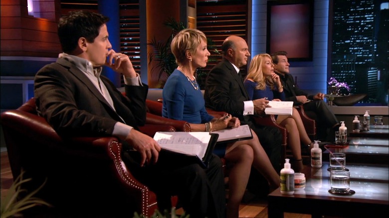 Sharks listen to Saavy Naturals pitch on Shark Tank Season 7