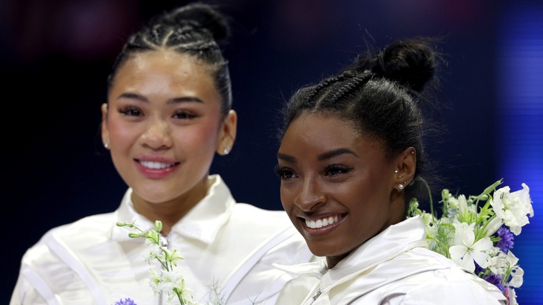 Suni Lee and Simone Biles