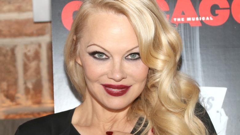 Pamela Anderson posing