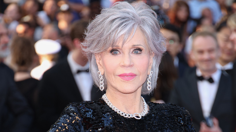 Jane Fonda on red carpet