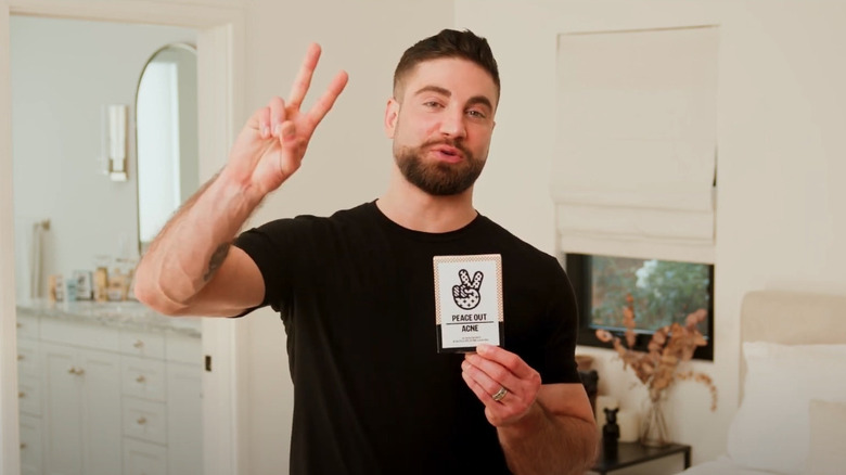 Enrico Frezza posing