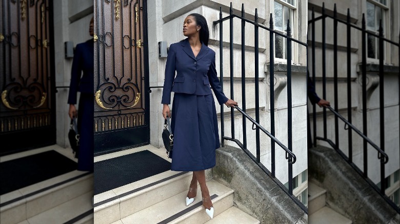 Full volume midi skirt work outfit