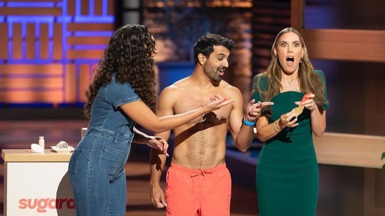 Aaliyah Marandiz on "Shark Tank" using model to present Sugardoh, Kendra Scott gets close look