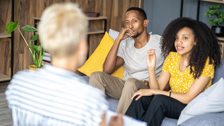 Couple with therapist